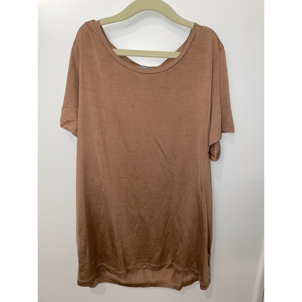 COS 100% Silk Tan Tshirt Size Small